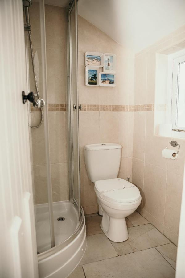Charming 3 Bedroom Townhouse Уеймут Екстериор снимка
